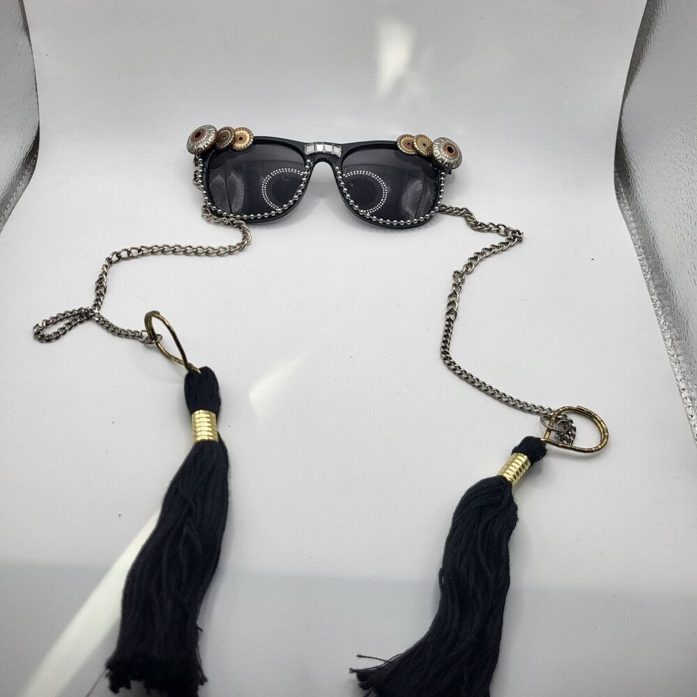 Industrial Steampunk - chain frames - tassels